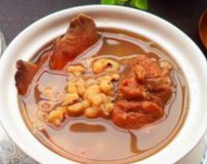 茯苓麥冬豬骨湯